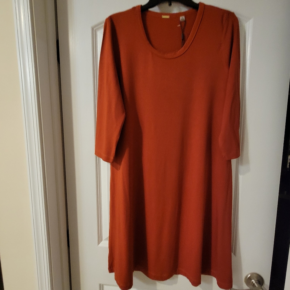 Tahari orange dress size Medium with tags